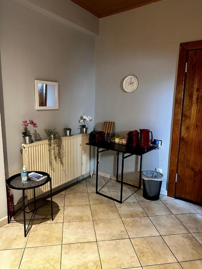 Beautiful Apartment Athens Keramikos Exterior photo